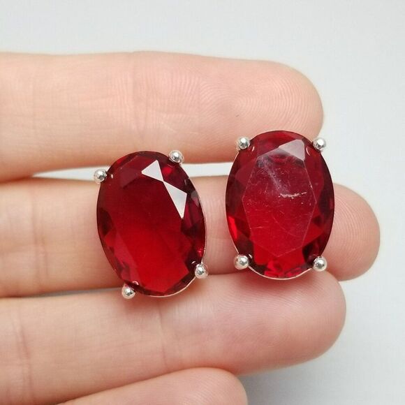 Vintage Red Oval Rhinestone Stud Earrings, Prong Set Silver Tone, Estate - Picture 6 of 7